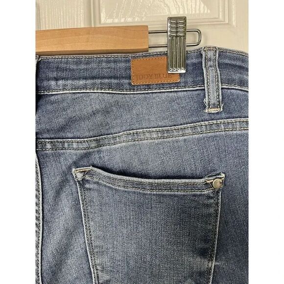 Judy Blue Jeans Size 9/29 Womens Slim Fit 9” Rise Dark Wash Blue Denim - Picture 11 of 14